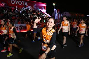 BIB: 21213, 2333, 24824, 27300
                            <button type="button" onclick="openModal(23071347)" class="btn btn-primary btn-sm float-right btn-popup" data-toggle="modal" data-target=".modal-high-quality">
                        <i class="fas fa-shopping-cart"></i> Add to Cart
                    </button>
                                            <button type="button" onclick="isThisMe(23071347, true)" class="btn btn-success btn-sm float-right btn-popup btn-isme hidden" data-toggle="tooltip" data-placement="bottom" title="นี่คือรูปของคุณใช่ไหม คลิกที่นี่เพื่อเอาเข้าอัลบั้ม">
                        <i class="fas fa-plus"></i> Add to album
                    </button>
                    <button type="button" onclick="isThisMe(23071347, false)" class="btn btn-warning btn-sm float-right btn-popup btn-isnotme hidden">
                        <i class="fas fa-ban"></i> Remove from album
                    </button>